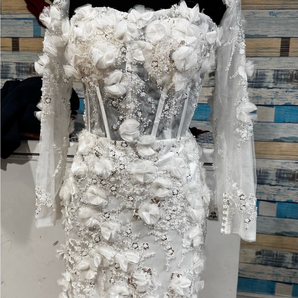 White Floral Lace Wedding Dress